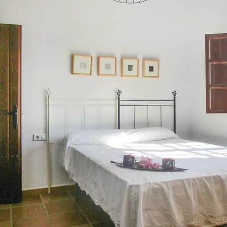 Three-bedroom Holiday In Prázdninový dům