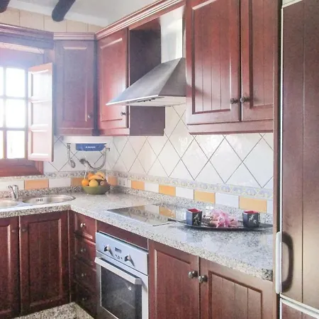 Three-bedroom Holiday In Prázdninový dům Torrox